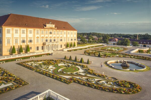 Muttertagsfahrt nach Bratislava und Schloss Hof
